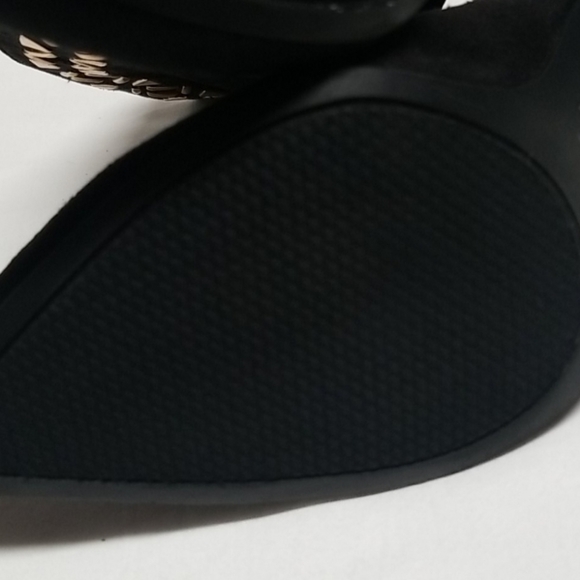 Zigi Soho Tammie Booties - Picture 8 of 8